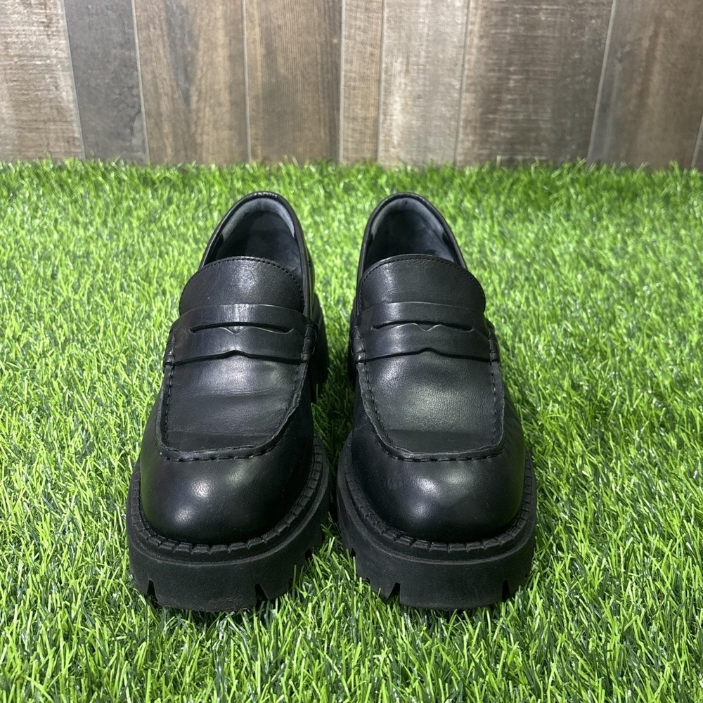 Free People Lyra Lug Sole Loafer in Black  Sz 37 (us7)